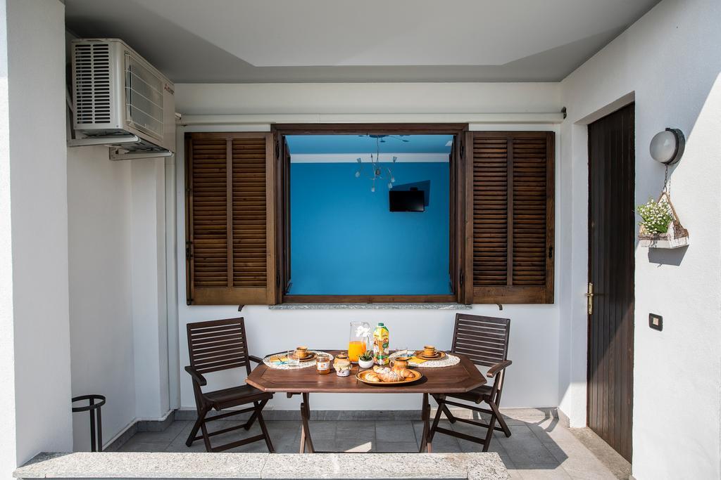Casa Vacanze La Nautica 바메노 외부 사진